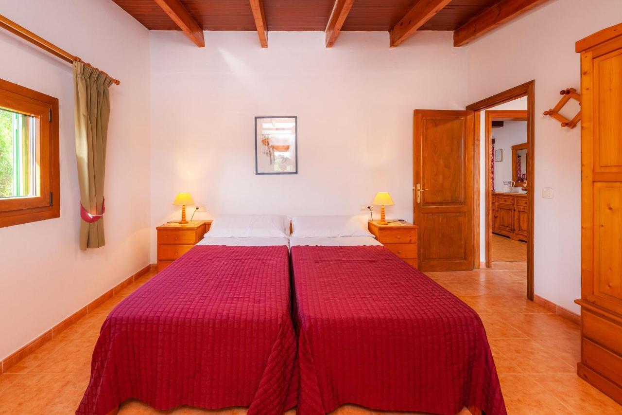 Ses Salines Cottage With Private Pool And Barbecue Buitenkant foto